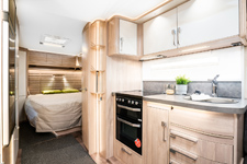 R600GLE - 2- Kabe
