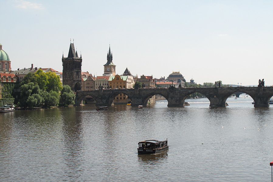 Prag, Karlsbron.